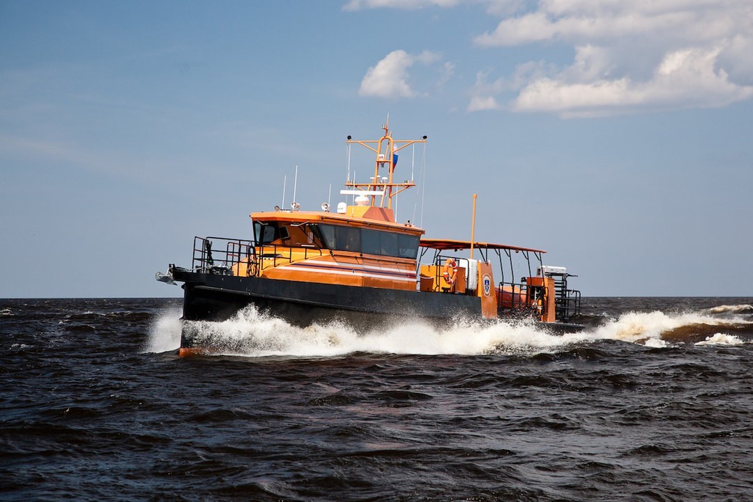 UMK-20V Class Russian Multipurpose Search and Rescue Vessel (A)